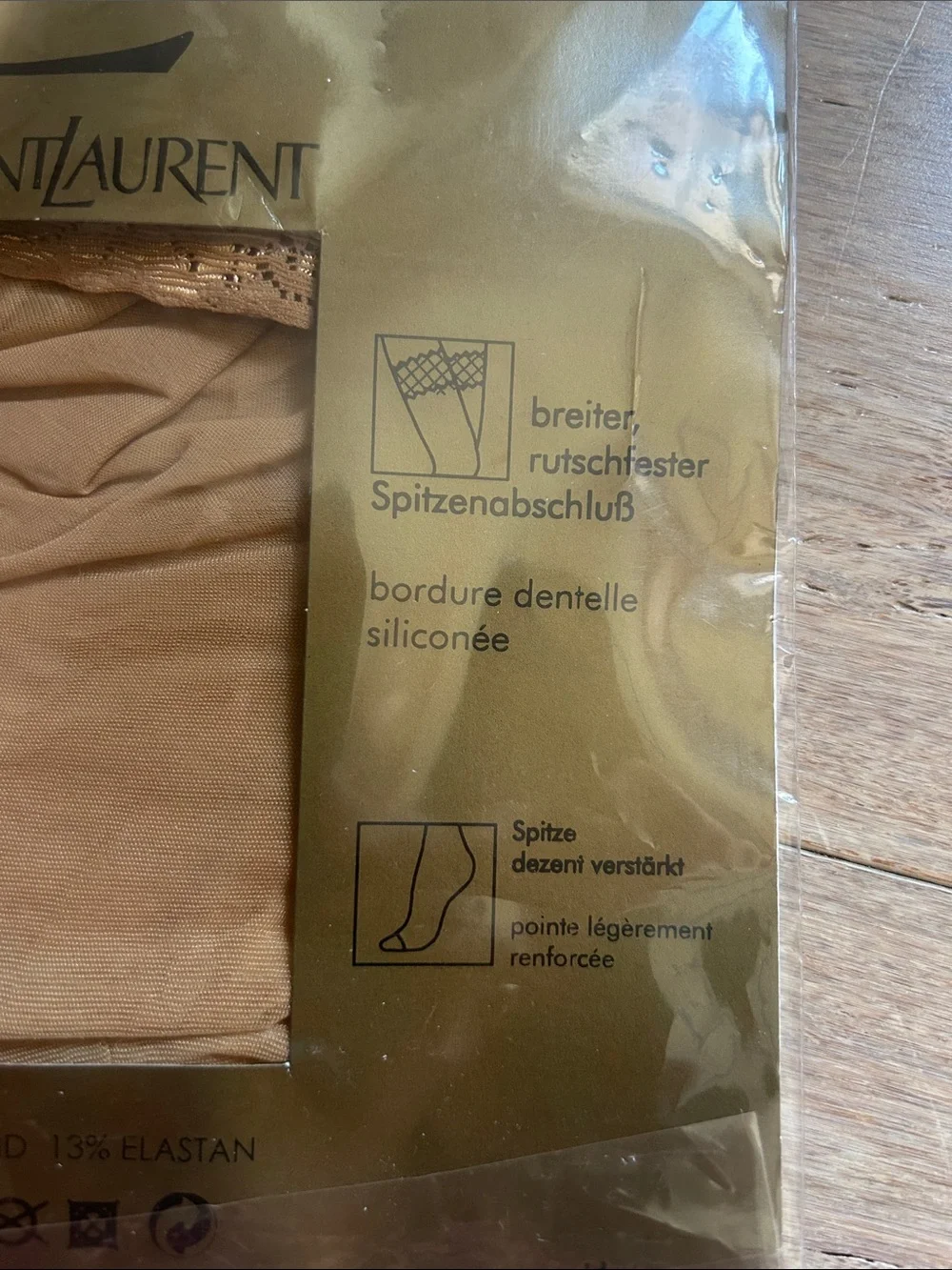 Yves Saint Laurent YSL Lycra Pantyhose  15 bas Concorde new never used